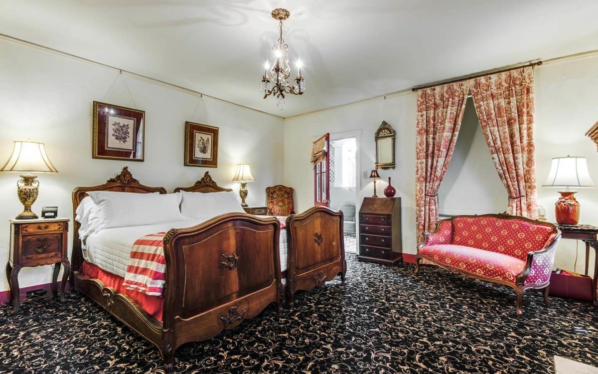 San Antonio, TX Bed and Breakfast 3 Top Rated Inns